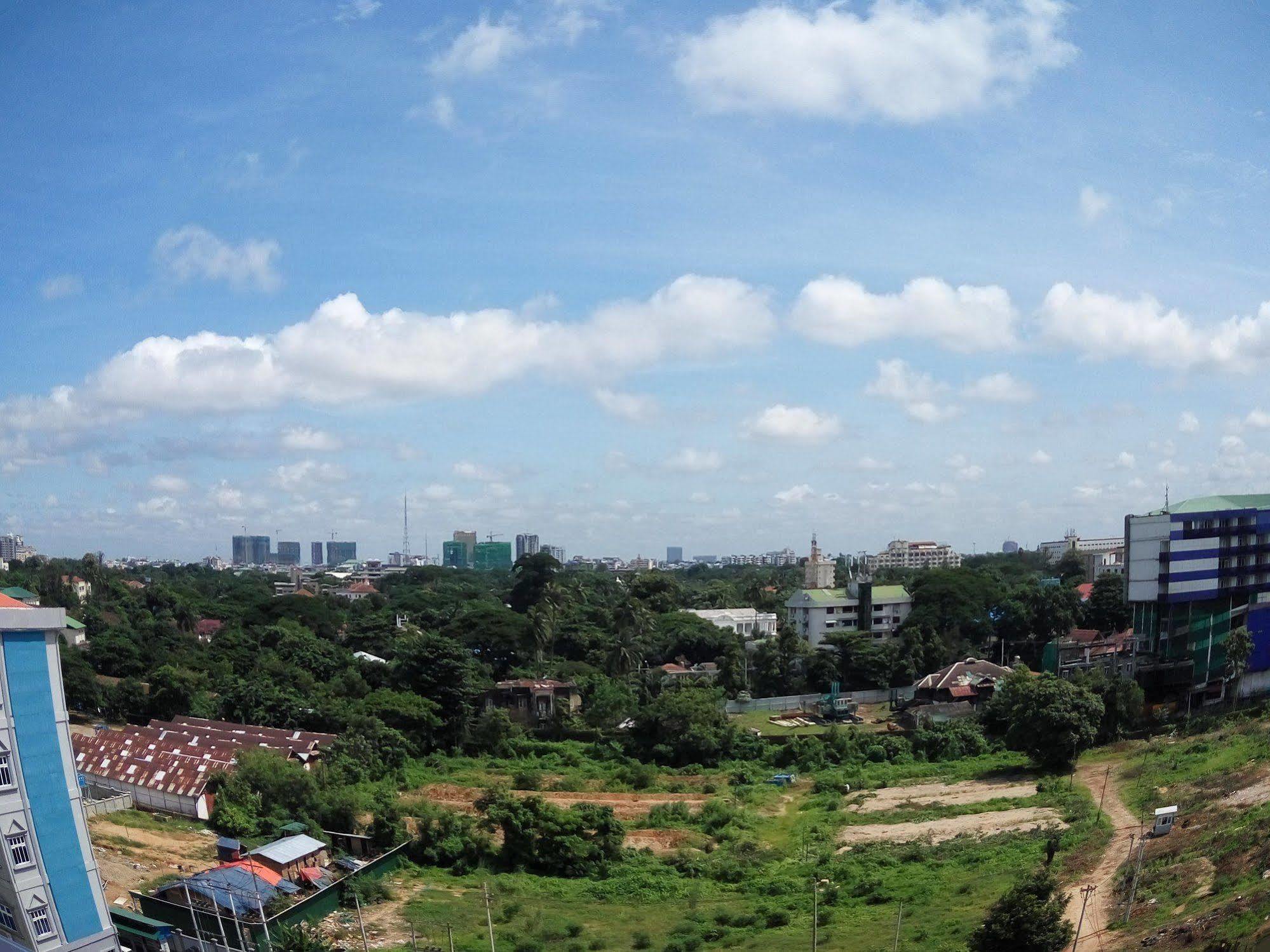 Diamond Crown Hotel Gyogon Ngoại thất bức ảnh