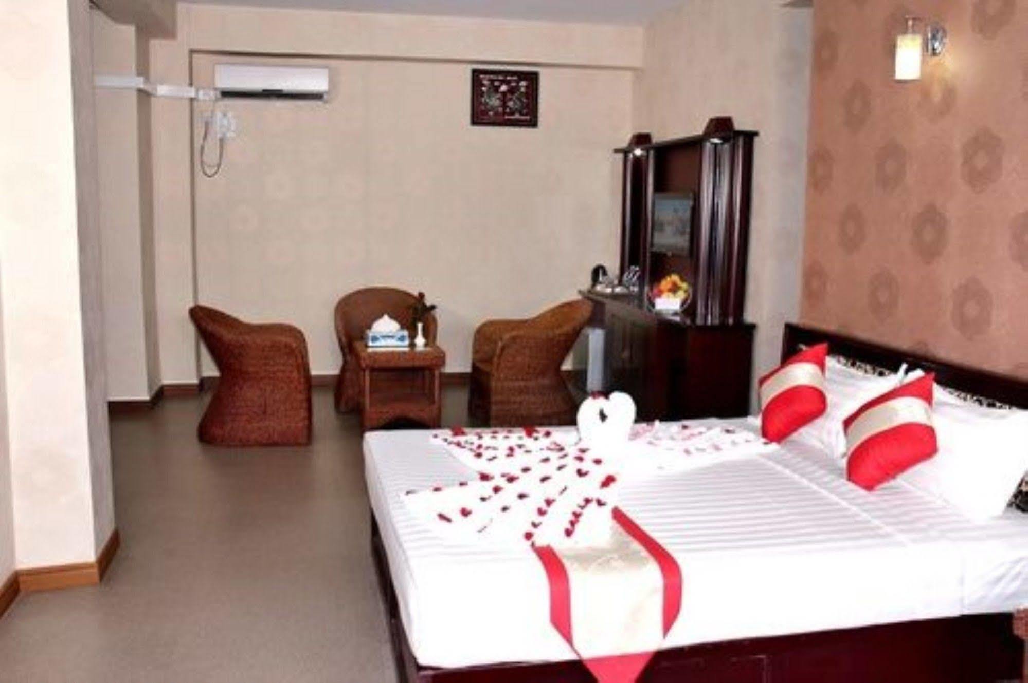 Diamond Crown Hotel Gyogon Ngoại thất bức ảnh